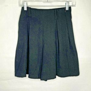 Zara Women Size XS Black Pleated Front Shorts NWOT